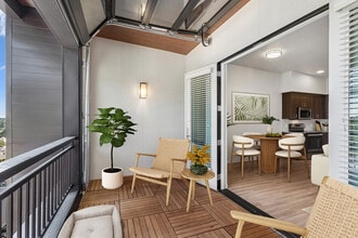 The Hixon at Westside Yard in Bend, OR - Building Photo - Building Photo