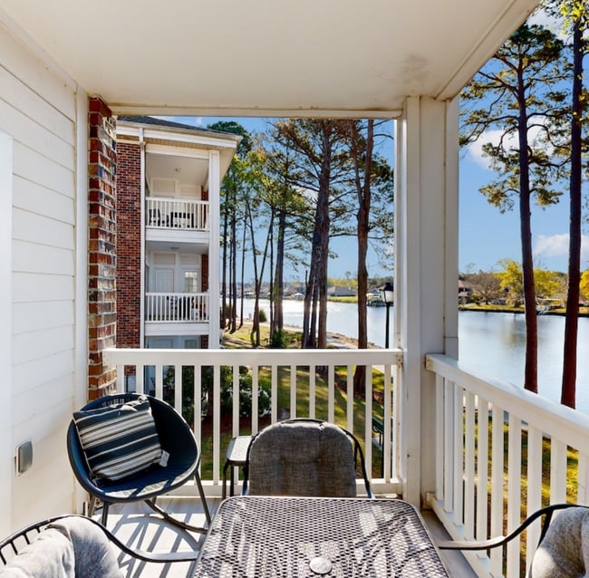 property at 702 Riverwalk Dr