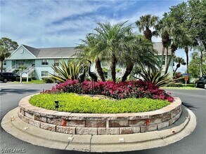 137 Wading Bird Cir in Naples, FL - Building Photo - Building Photo