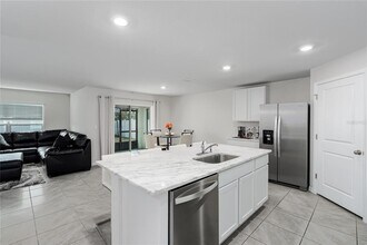 12277 Mountain Is Trl in Parrish, FL - Building Photo - Building Photo