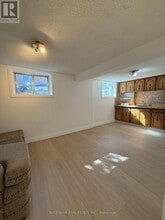 137 Homewood Ave in Toronto, ON - Building Photo - Building Photo