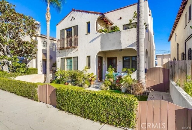 110 Quincy Ave in Long Beach, CA - Building Photo - Building Photo