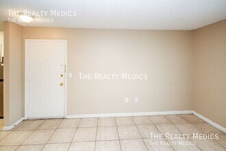 2406 Branch Way in Maitland, FL - Building Photo - Building Photo