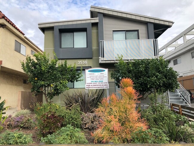 3538 Keystone Av, Unit 5