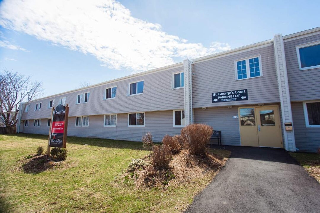 St. George's Court in St John's, NL - Building Photo
