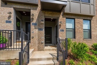 654 Noush Ct in Charlottesville, VA - Building Photo - Building Photo