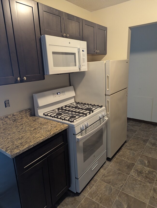 5430 S 34th Ave in Minneapolis, MN - Building Photo - Building Photo