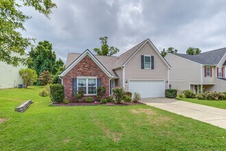833 Willow Bay Dr in Fuquay Varina, NC - Building Photo - Building Photo