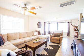 18730 Atasca Oaks Dr in Humble, TX - Building Photo - Building Photo