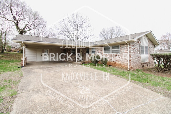 209 Medford Rd in Knoxville, TN - Building Photo - Building Photo