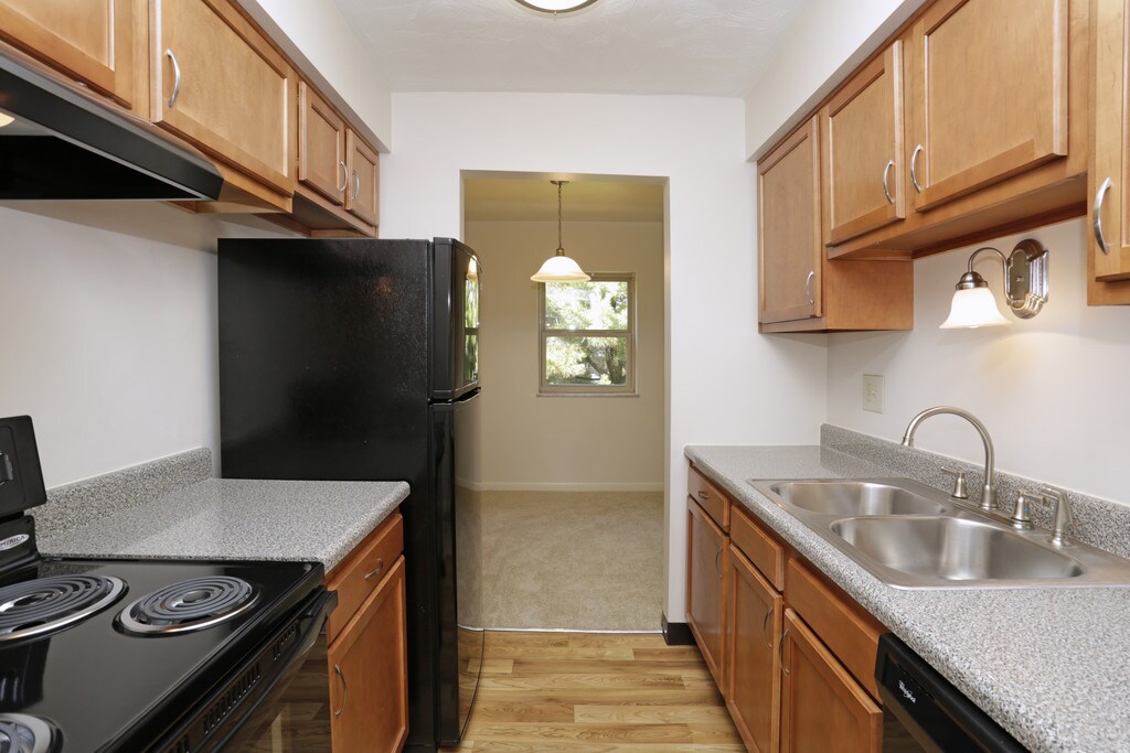 Toll House Apartments in Greensburg, PA