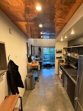 3457 Ringsby Ct, Unit 325 in Denver, CO - Foto de edificio - Building Photo