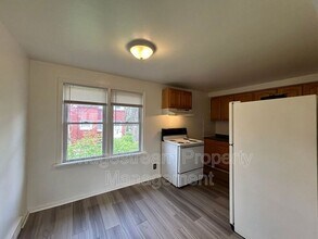 1317 Salem Ave in Dayton, OH - Building Photo - Building Photo