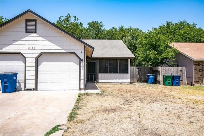 12407 Tree Line Dr