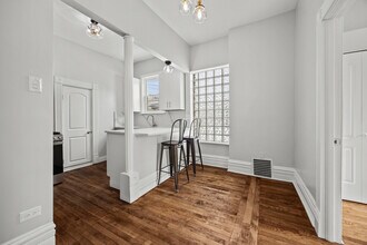 3214 W Division St in Chicago, IL - Building Photo - Building Photo