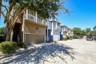 3313 New Garden View Ln in Houston, TX - Building Photo