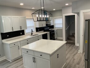 14846 Woodlawn Ave in Dolton, IL - Building Photo - Building Photo