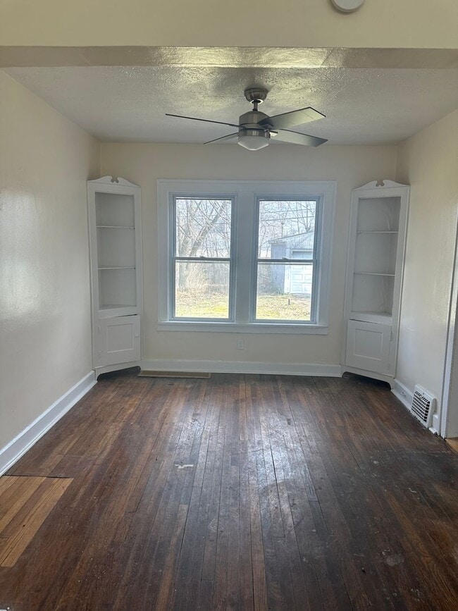 1549 E 196th St in Euclid, OH - Building Photo - Building Photo