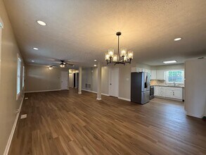 300 Talbert Dr in Hopkinsville, KY - Building Photo - Building Photo