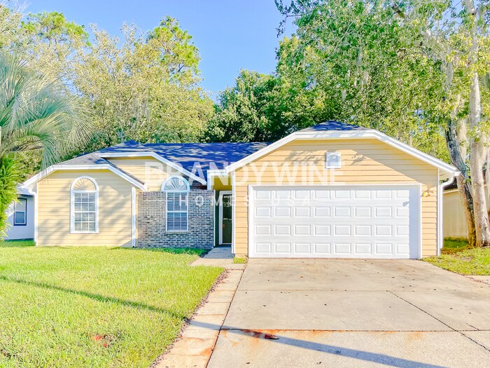 439 Moby Dick Dr N in Jacksonville, FL - Building Photo