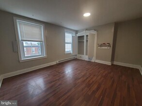 1464 N 52nd St-Unit -3R in Philadelphia, PA - Building Photo - Building Photo