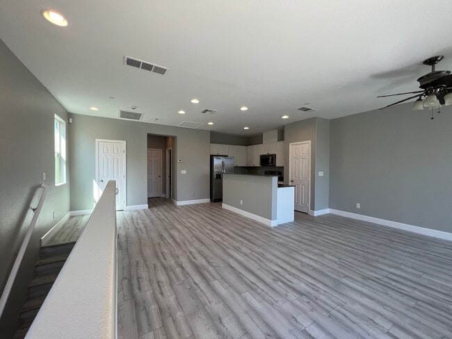 4530 Townwall St in Las Vegas, NV - Building Photo - Building Photo