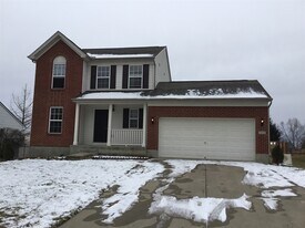 1215 Brookstone Dr in Walton, KY - Building Photo