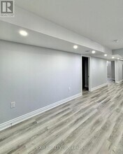 1 Oaklea Blvd in Brampton, ON - Building Photo - Building Photo