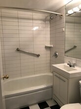 1906 Nelson St in Vancouver, BC - Building Photo - Building Photo