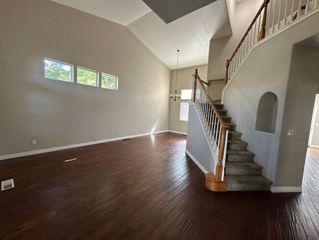 9779 Thunder Mountain Way in Reno, NV - Building Photo - Building Photo