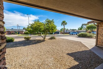 8520 E Roma Ave in Scottsdale, AZ - Building Photo - Building Photo