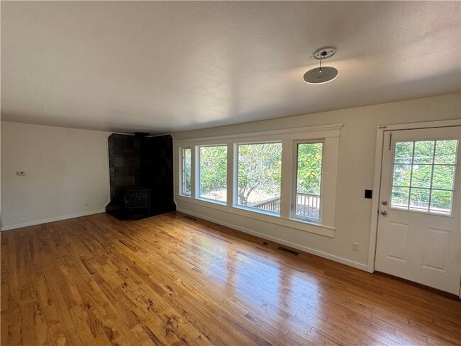 700 E Edna St in Fayetteville, AR - Building Photo - Building Photo