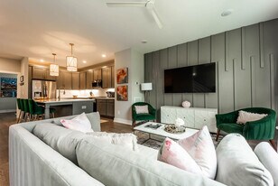 1308 Montgomery Ave in Nashville, TN - Building Photo