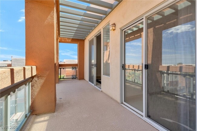 property at 63 E Agate Ave