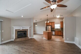 8544 Moss Pointe Trail N in Jacksonville, FL - Building Photo - Building Photo