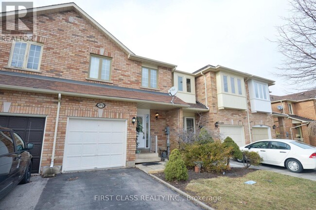 1191 Westview Terrace in Oakville, ON - Building Photo - Building Photo