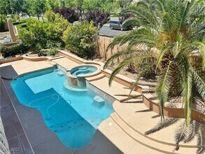 2025 Grouse St in Las Vegas, NV - Building Photo - Building Photo