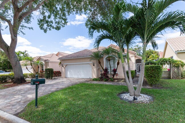 11067 Springbrook Cir in Boynton Beach, FL - Building Photo - Building Photo