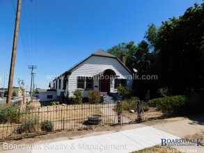 55 E Utah Ave in Tooele, UT - Building Photo - Building Photo