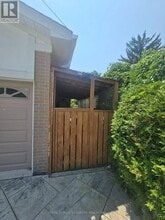 285 Fiona Terrace in Mississauga, ON - Building Photo - Building Photo