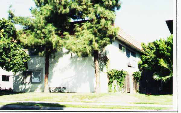 1512 S 9th St in Anaheim, CA - Building Photo - Building Photo