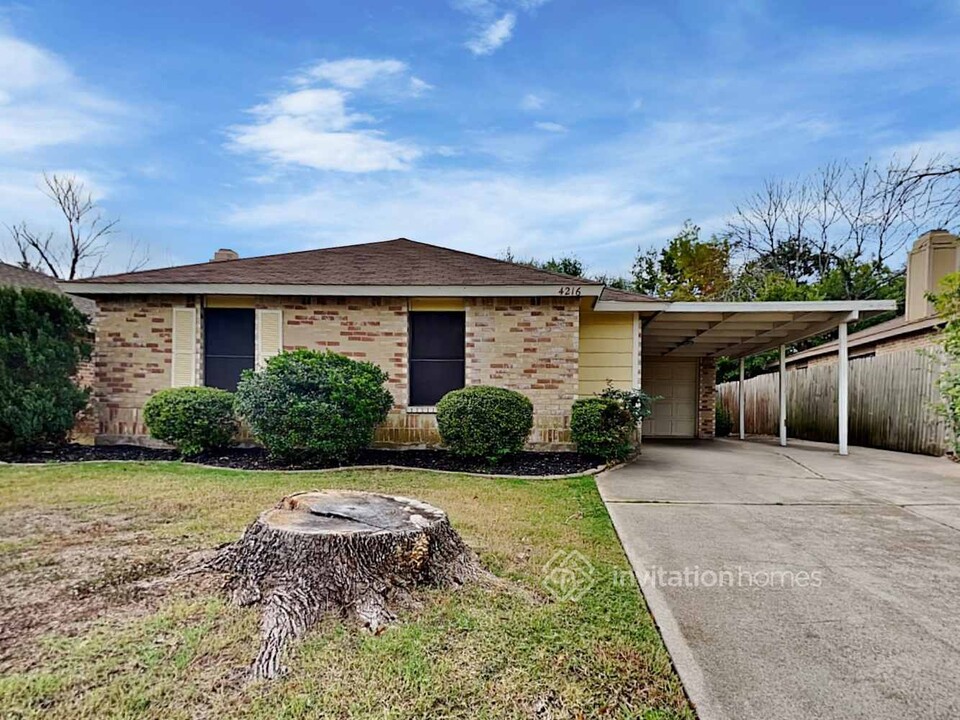 4216 Staghorn Cir N in Fort Worth, TX - Building Photo