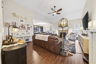 163 Gabriella Ct in Pleasant View, TN - Foto de edificio - Building Photo