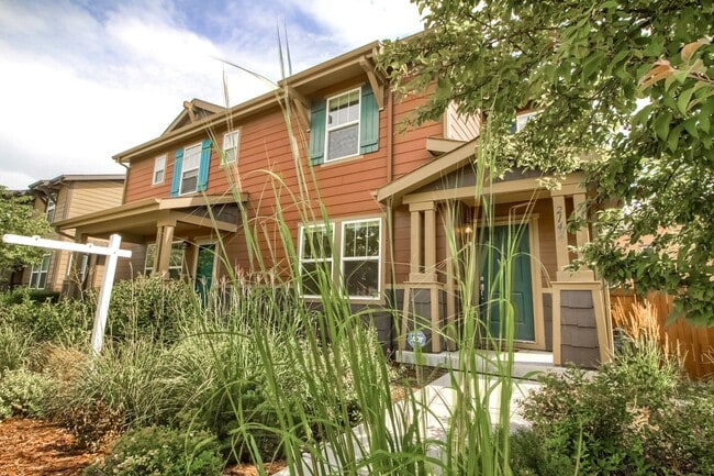 2142 Willow Ct in Denver, CO - Building Photo - Building Photo