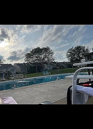 3060 Parkwild Dr in Bettendorf, IA - Building Photo - Building Photo