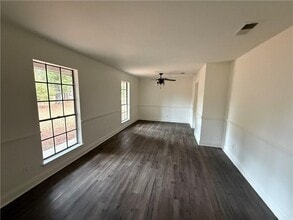 2333 Burgett Rd in Mobile, AL - Building Photo - Building Photo