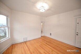 117 Marion St in Bridgeport, CT - Building Photo