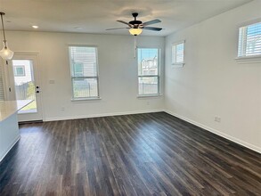 2725 Woodall Dr in Cedar Park, TX - Building Photo - Building Photo