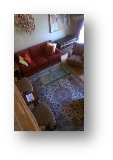 property at 805 W Suggs Dr