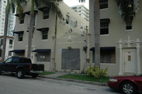 King Edward Apartments in Miami, FL - Foto de edificio - Building Photo